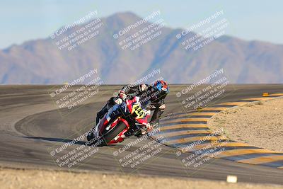 media/Dec-16-2023-CVMA (Sat) [[bb38a358a2]]/Race 11 Amateur Supersport Open/